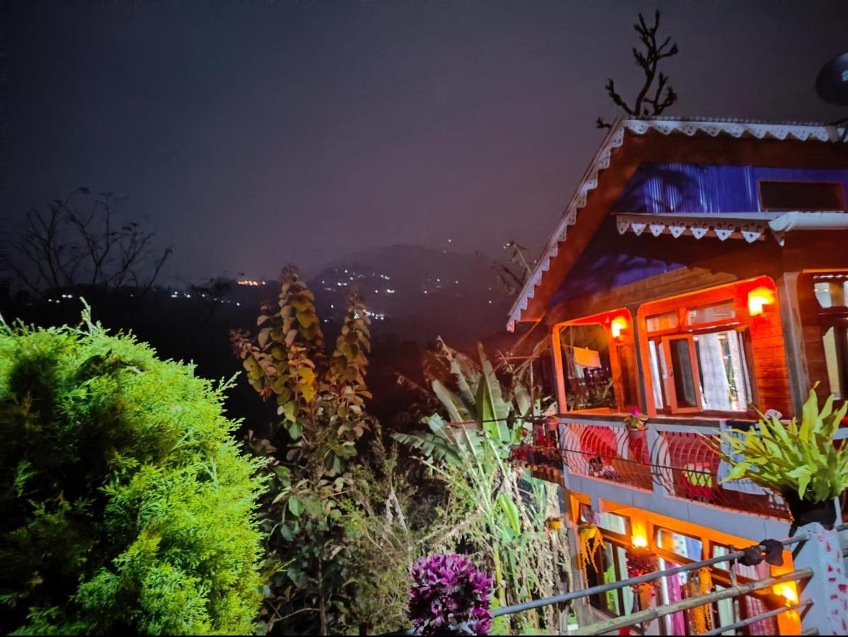 Eviana Homestay Darjeeling  Exteriör bild